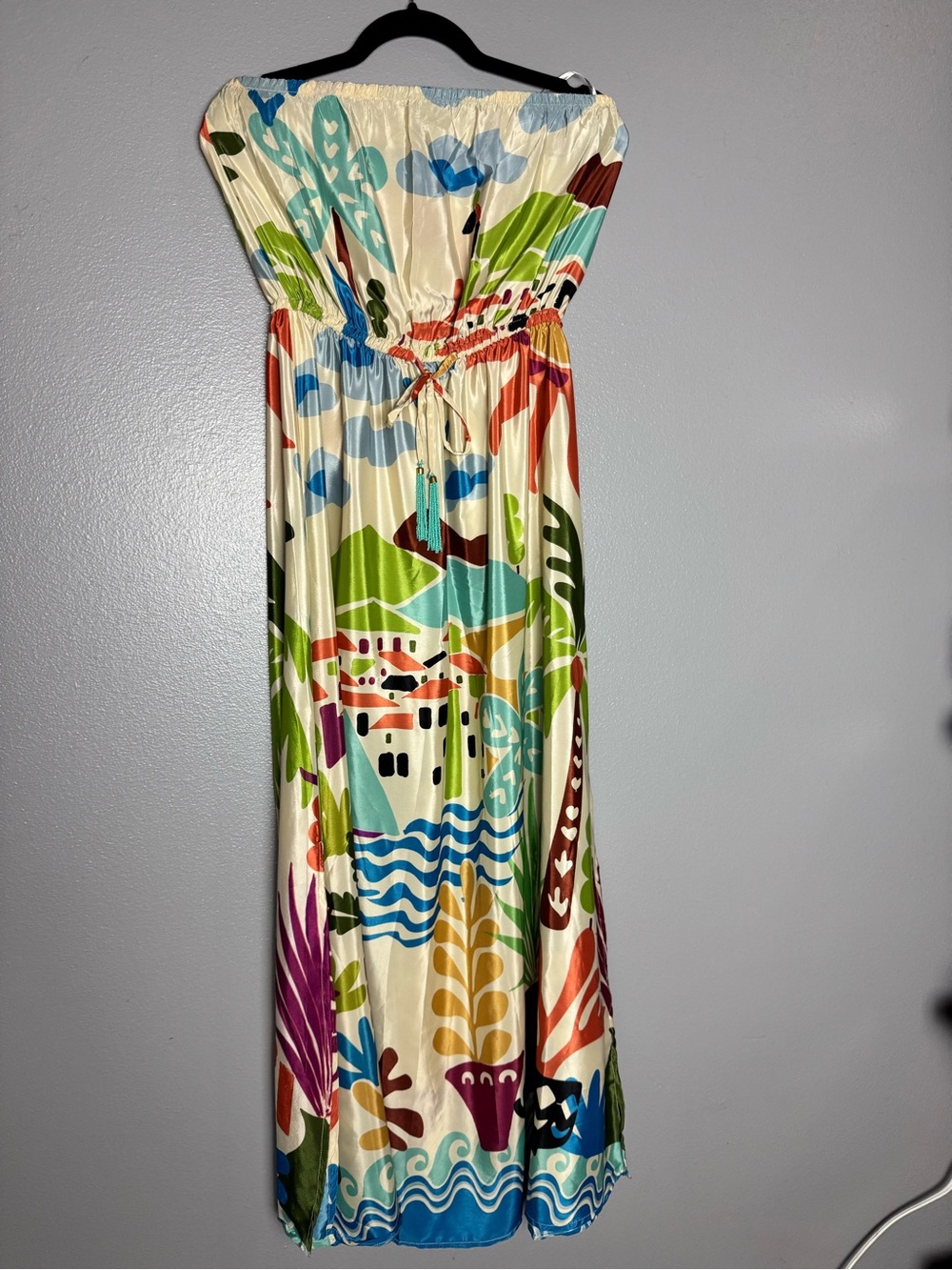 Maxi Dress with Multicolor Tropical Print - Strapless Summer Maxi